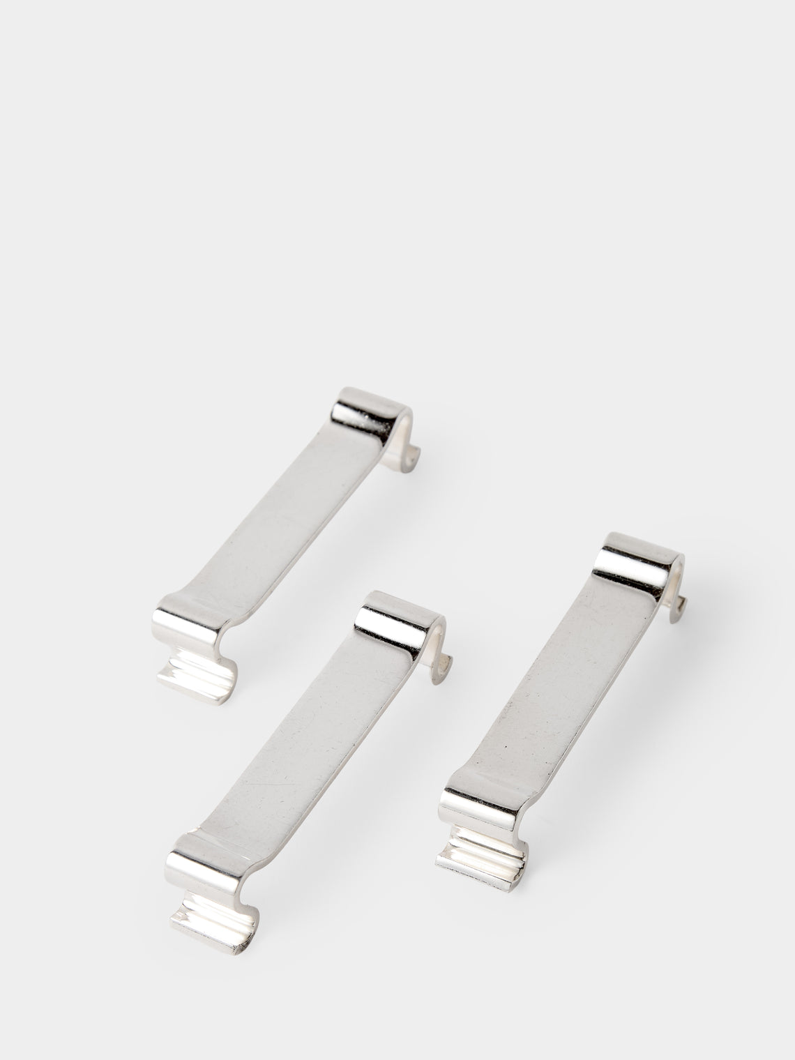 Antique and Vintage - Mid-Century Christofle Silver-Plated Ribbon Knife Rests (Set of 12) - Silver - ABASK