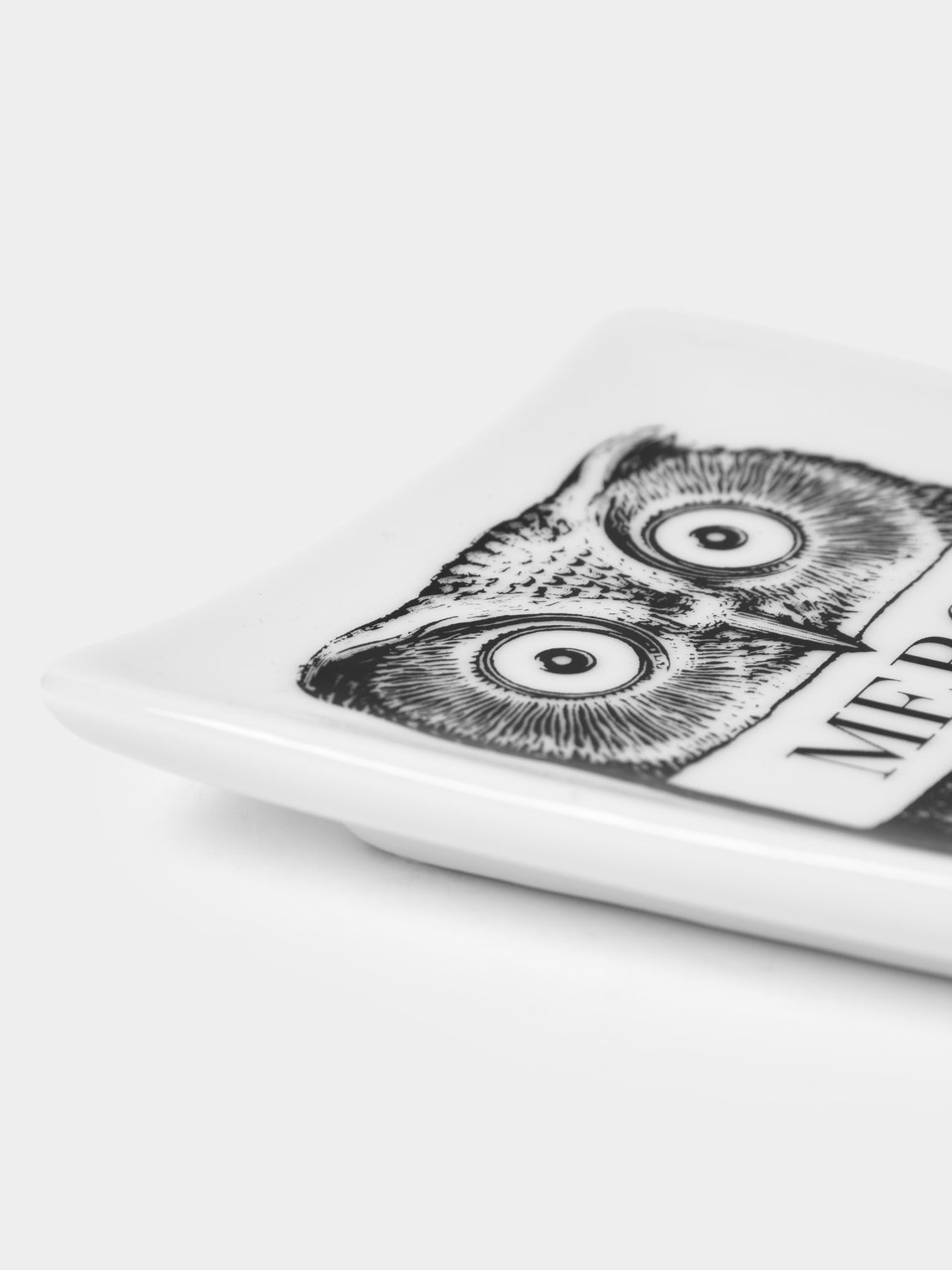 Fornasetti - Civetta Merci Porcelain Ashtray - Multiple - ABASK