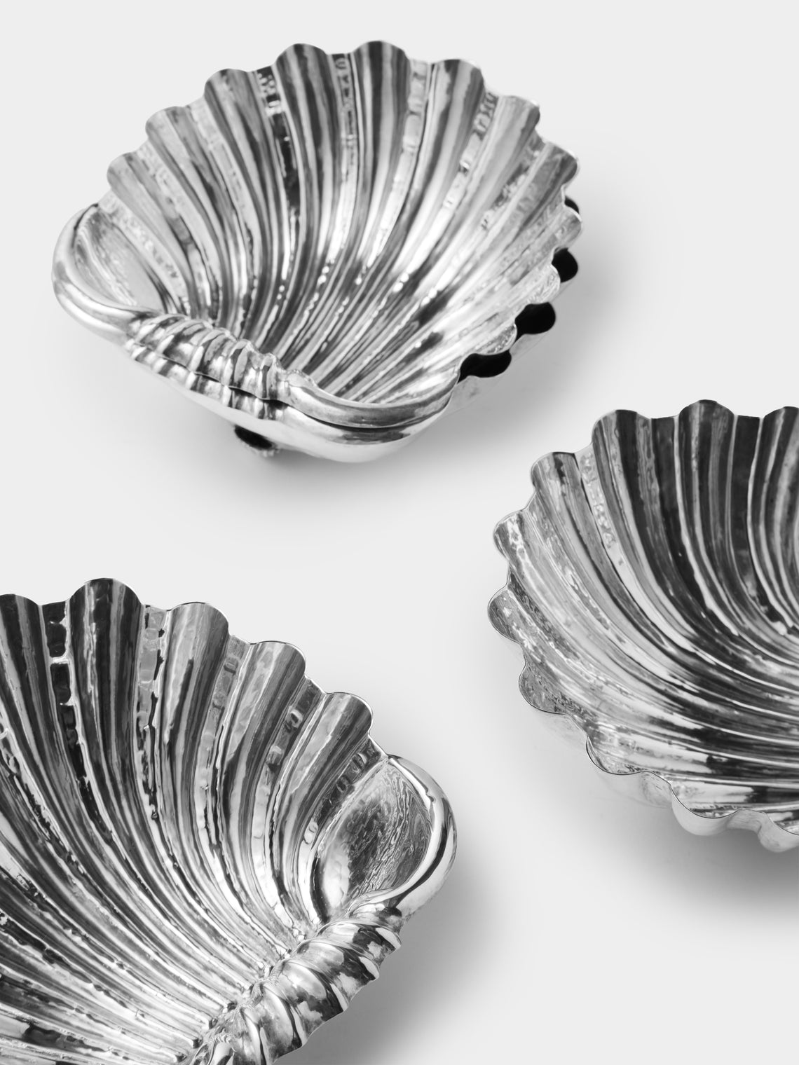 Antique and Vintage - 1960s Shell Silver-Plated Bowls (Set of 4) - Silver - ABASK