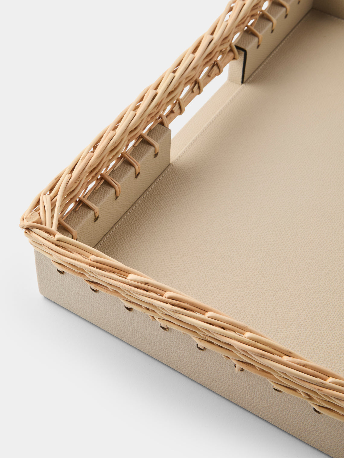 Pigment France - Giverny Leather and Rattan Tray (19in/49cm) - Cream - ABASK
