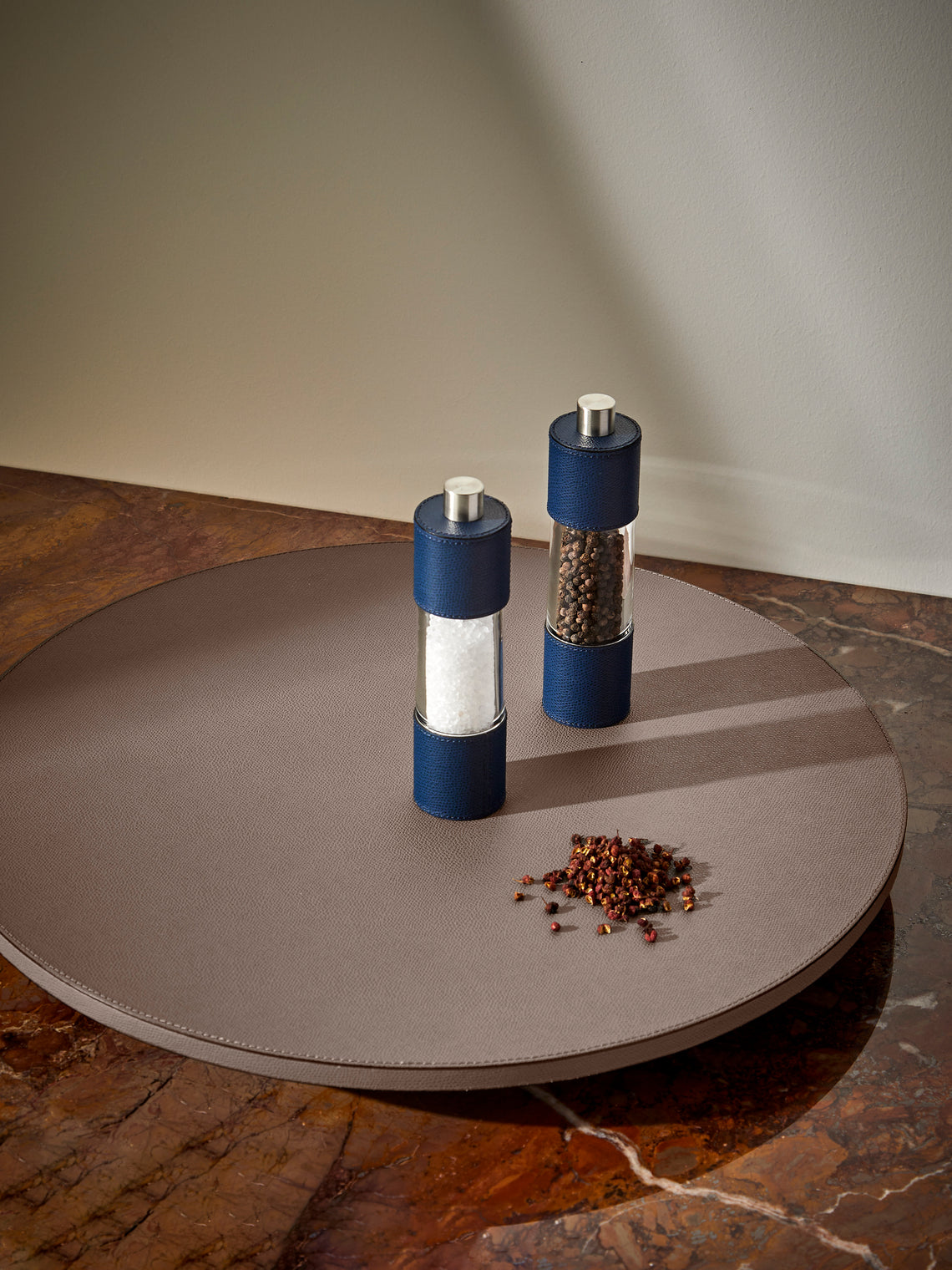 Giobagnara - Jupiter Leather Lazy Susan (20in/50.5cm) - Brown - ABASK