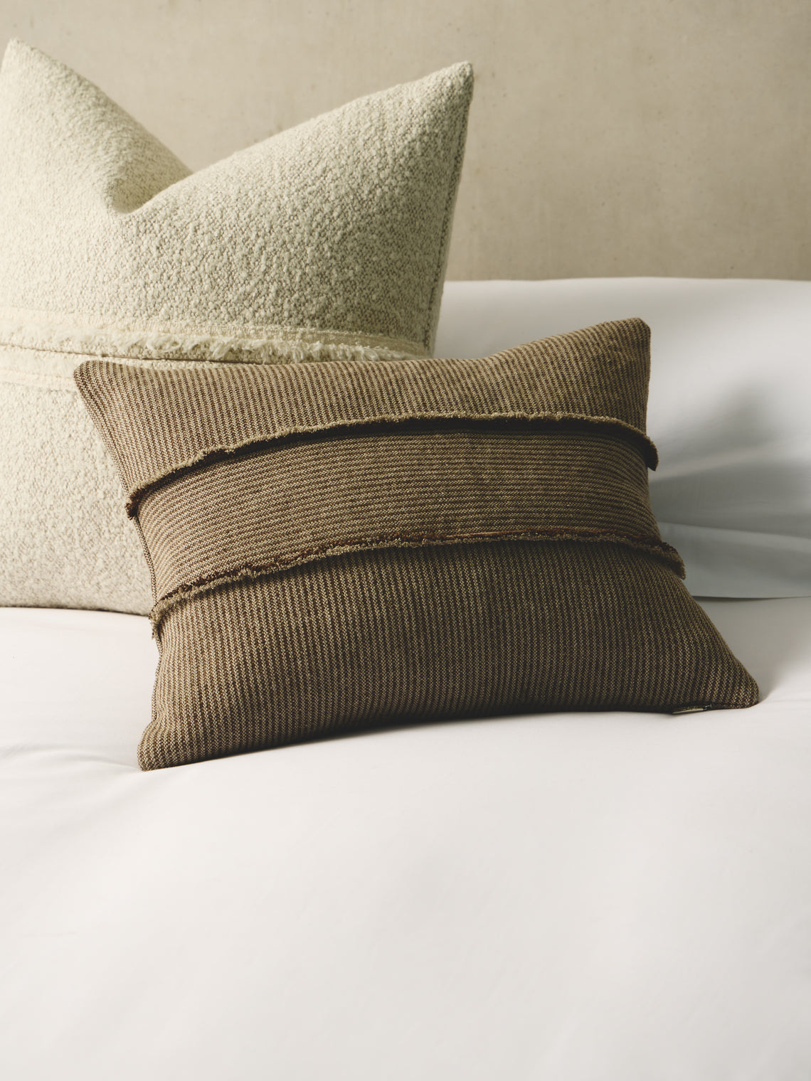 De Le Cuona - Salopette Linen Fringed-Panel Cushion (19.5in/50cm) - Green - ABASK