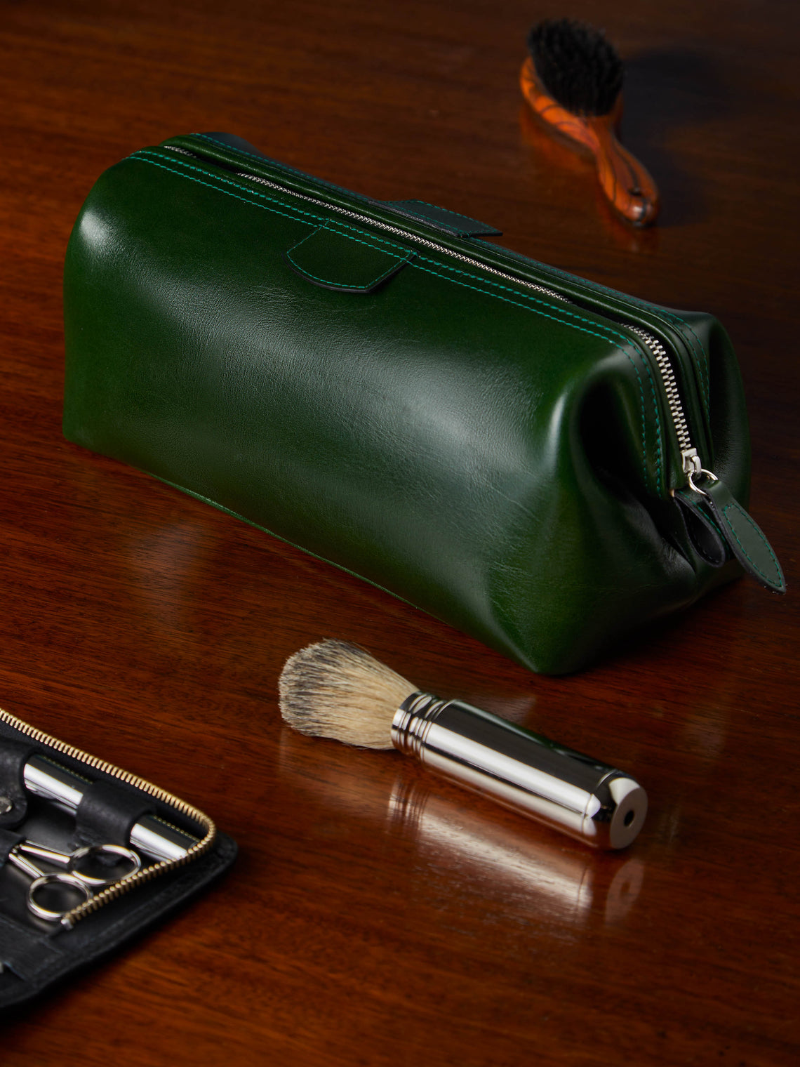 Leather Medium Wash Bag
