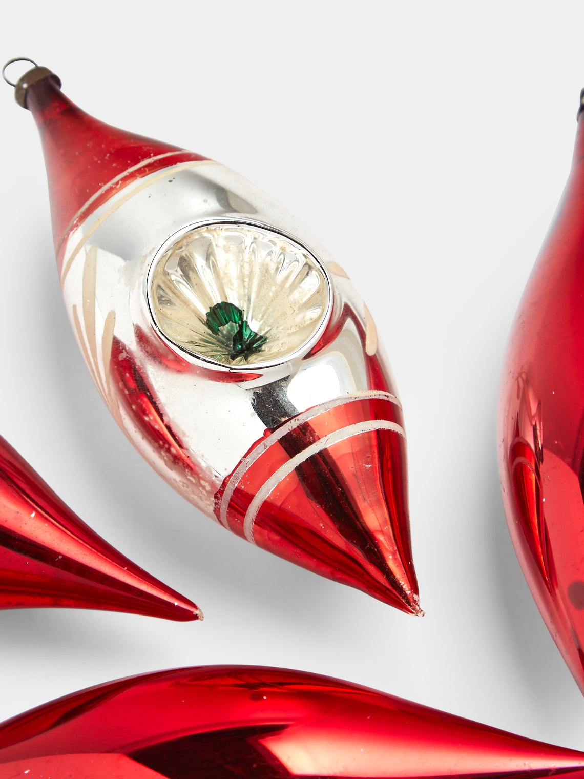 Antique and Vintage - Early-20th-Century Droplets Glass Baubles (Set of 4) - Red - ABASK