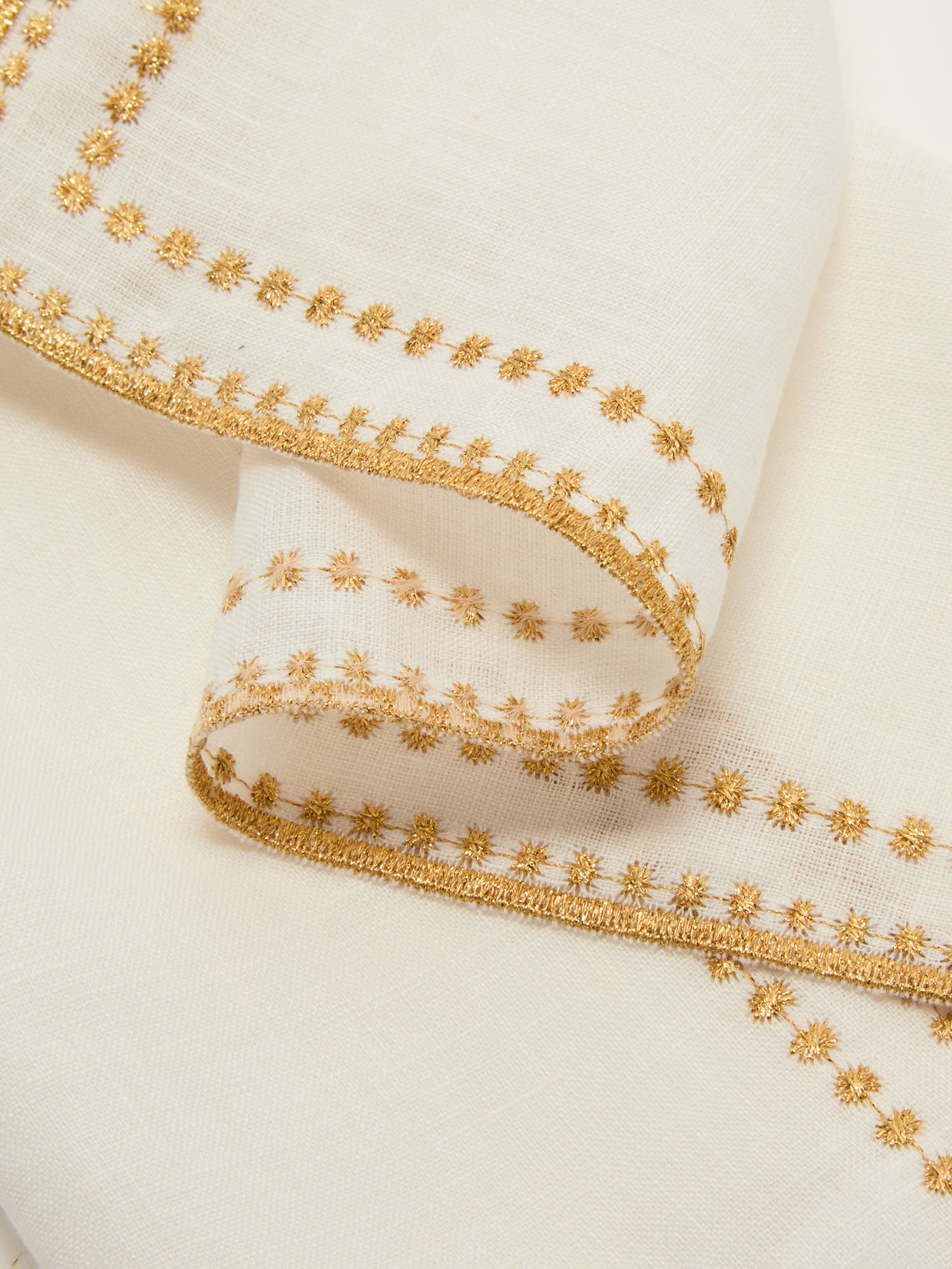 Borgo delle Tovaglie - Letizia Embroidered Linen Napkins (Set of 4) - Gold - ABASK