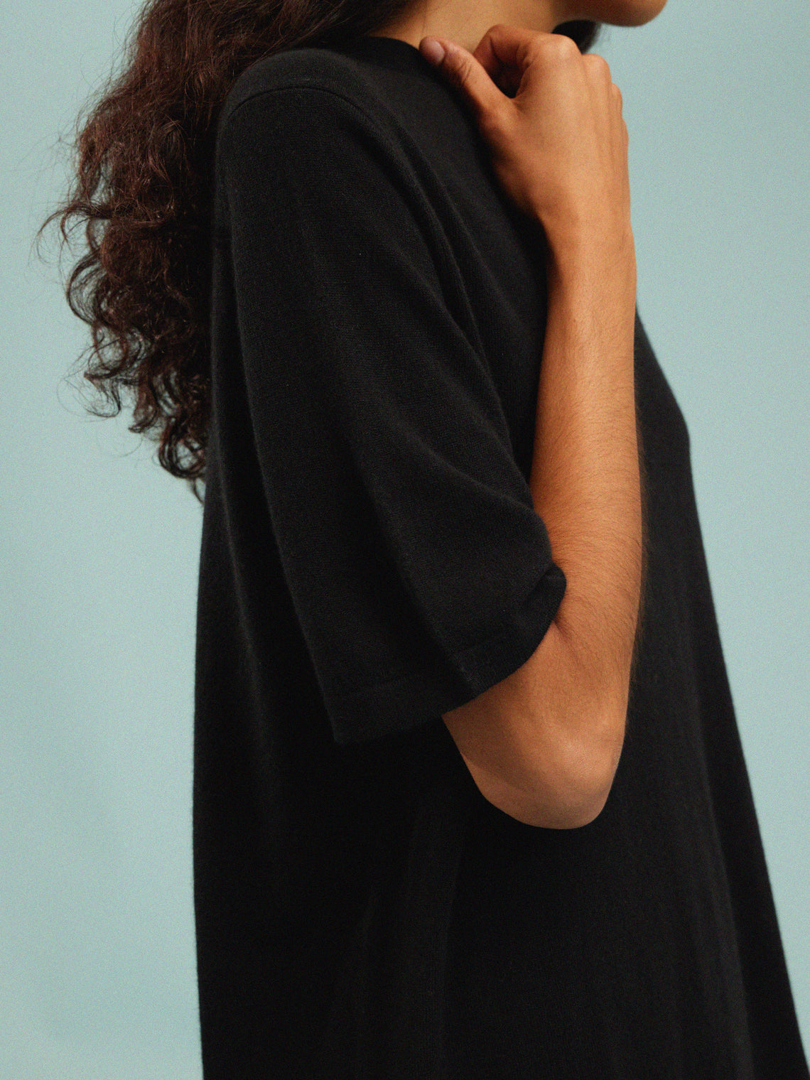 Arch4 - Golden Baby Goat Cashmere Oversized T-Shirt | Size: S - Black - ABASK