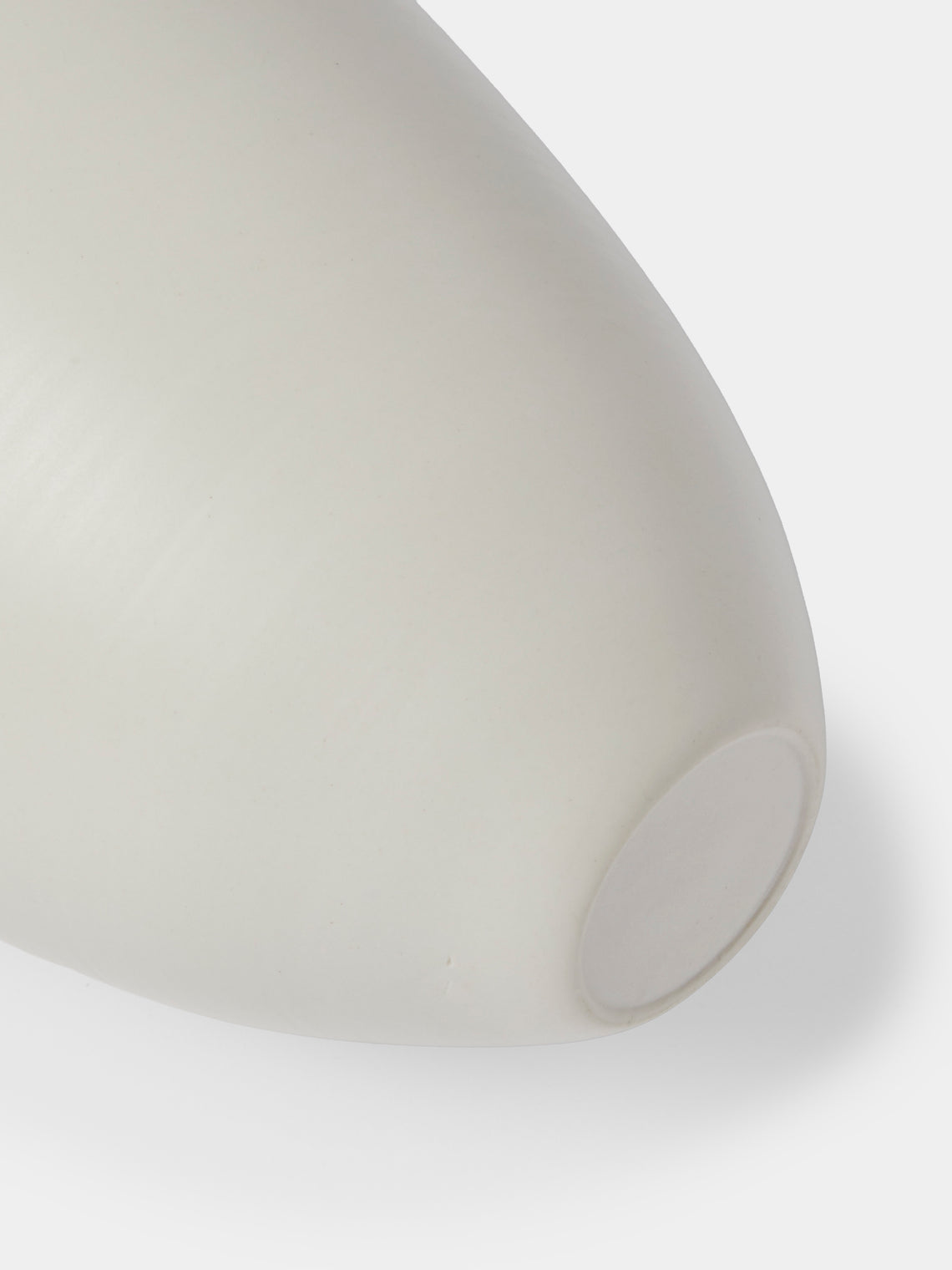 Paul James Ceramics - Fractured Reality Hand-Thrown Ceramic Vase (12in/30cm) - White - ABASK