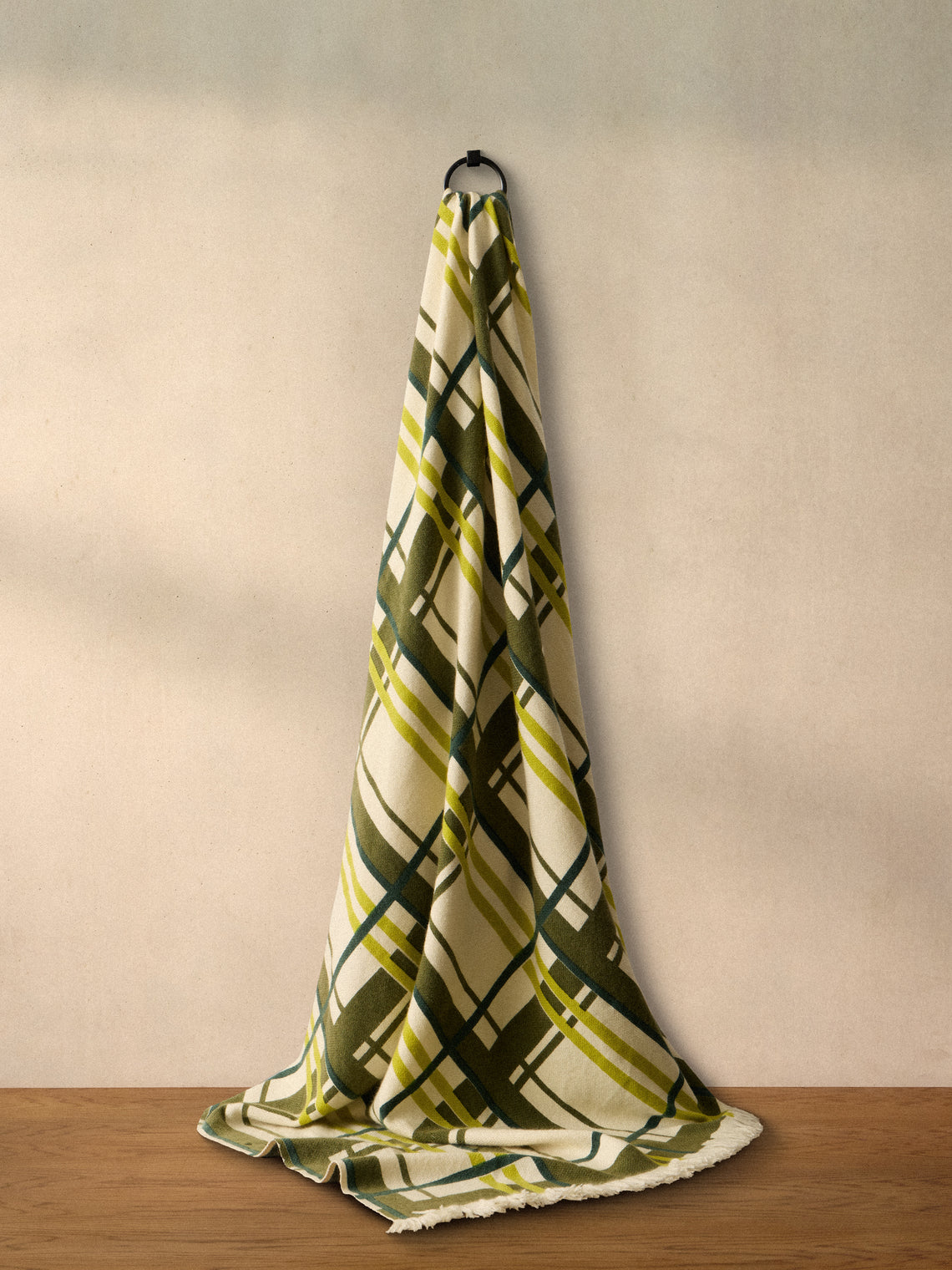 Saved NY - Greenpoint Cashmere Throw (79in/2m) - Green - ABASK
