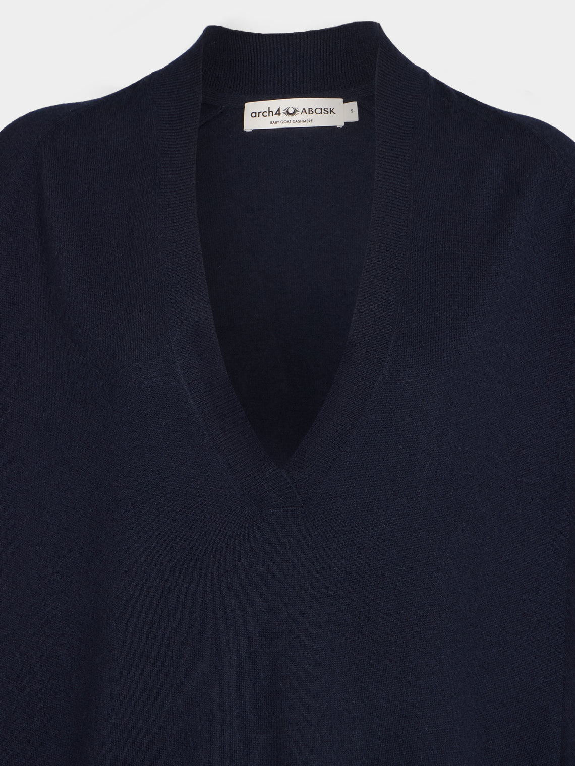 Arch4 - Oona Baby Goat Cashmere V-Neck Sweater | Size: S - Navy - ABASK