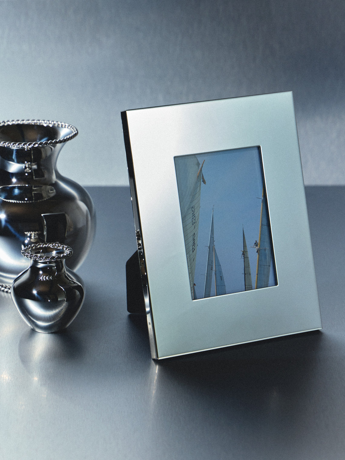 Robbe & Berking - Brilliant Silver-Plated Photo Frame (9x13") - Silver - ABASK