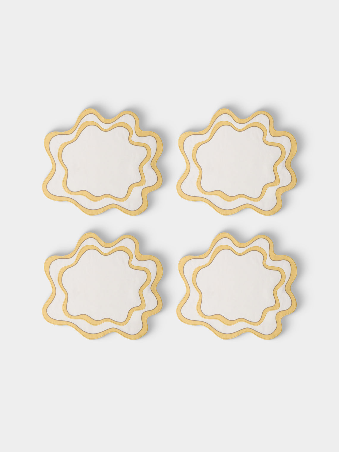 Cosima Swayze - | Set of 4 | x Los Encajeros Wave Linen Placemats - White - ABASK