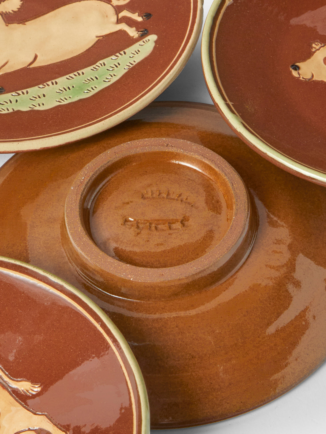 Poterie d’Évires - Animals Hand-Painted Ceramic Plates – 5.5in/14cm (Set of 4) - Light Brown - ABASK