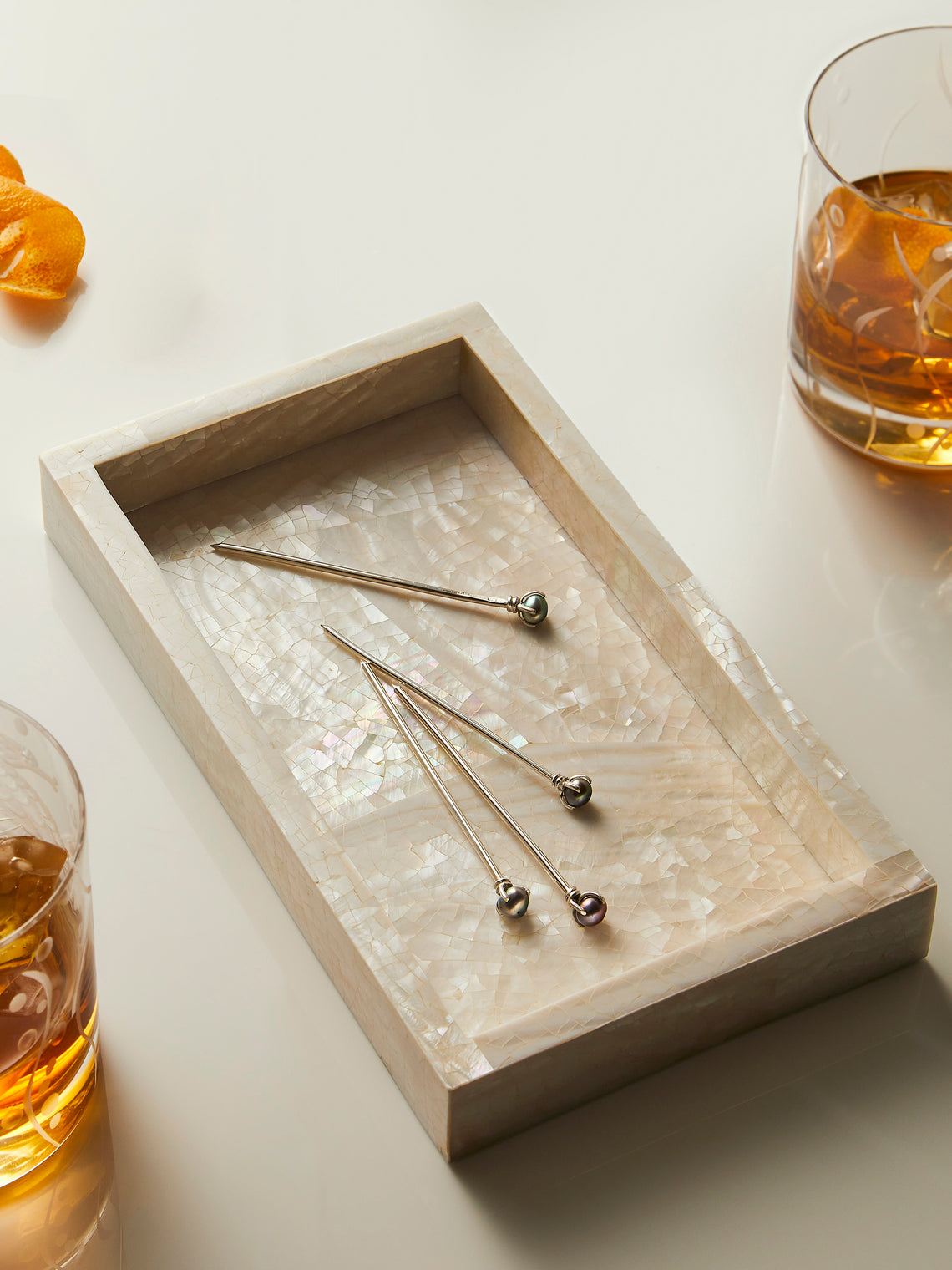 Objet Luxe - Atlantis Mother-of-Pearl Tray (10in/25cm) - White - ABASK