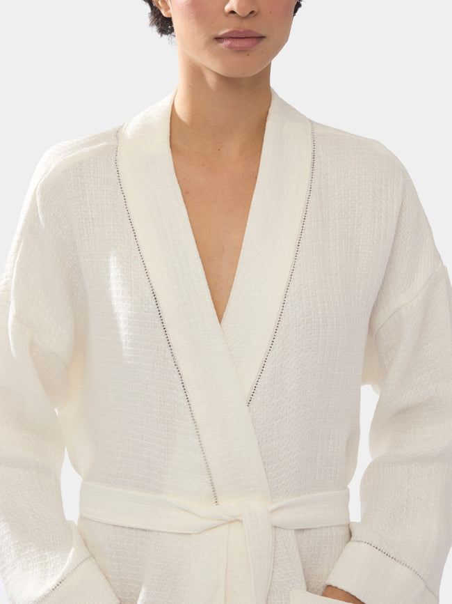 Liège Hem-Stitch Linen Robe