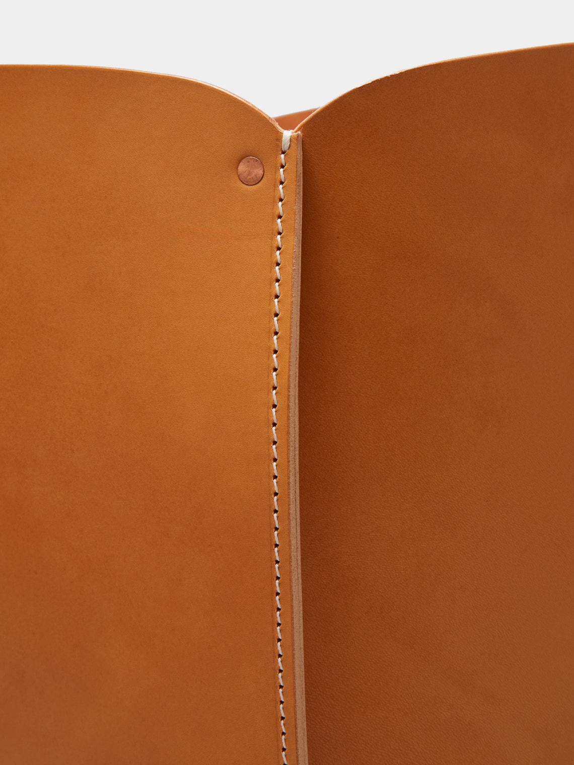 Otzi Studio - Leather Ample Large Storage Basket - Tan - ABASK