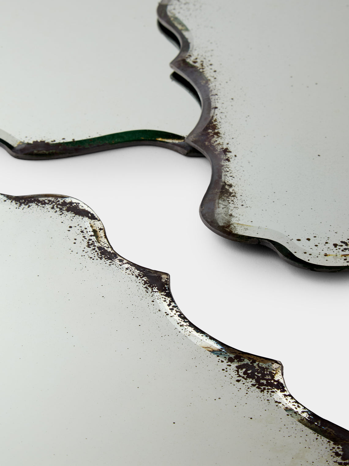 Borgo delle Tovaglie - Firenze Mirrored Glass Placemats (Set of 6 - Silver - ABASK