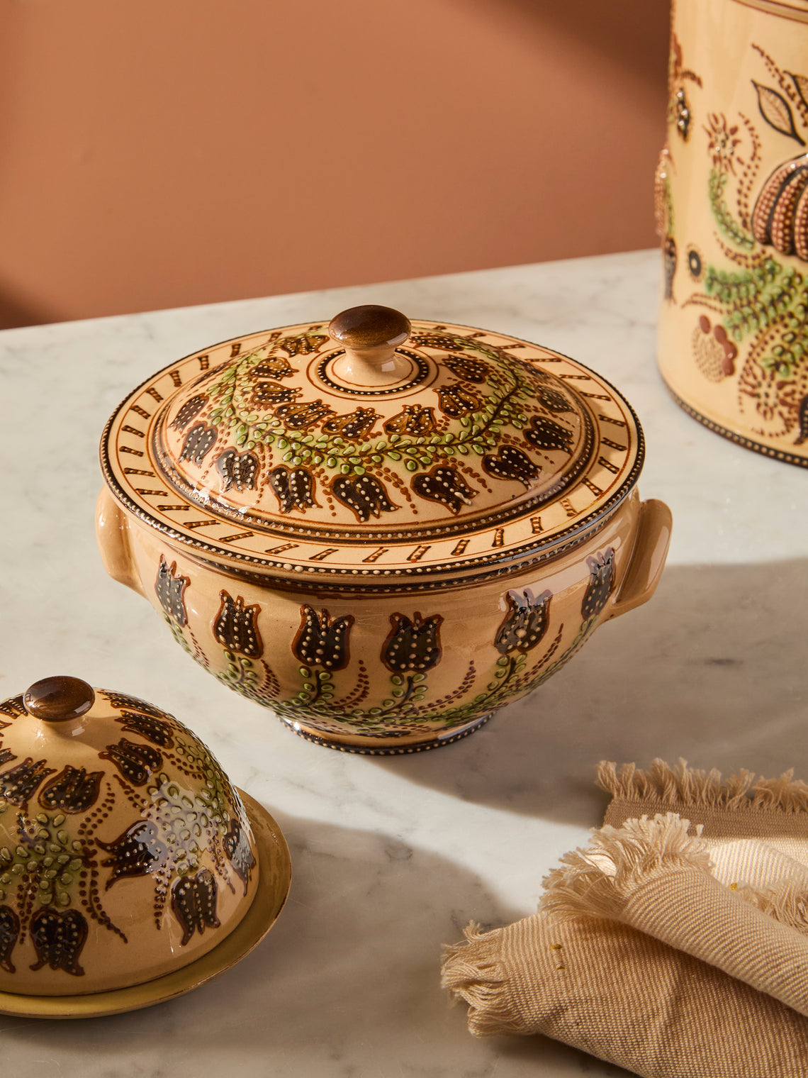 Poterie d’Évires - Flowers Hand-Painted Ceramic Lidded Vegetable Dish - Cream - ABASK