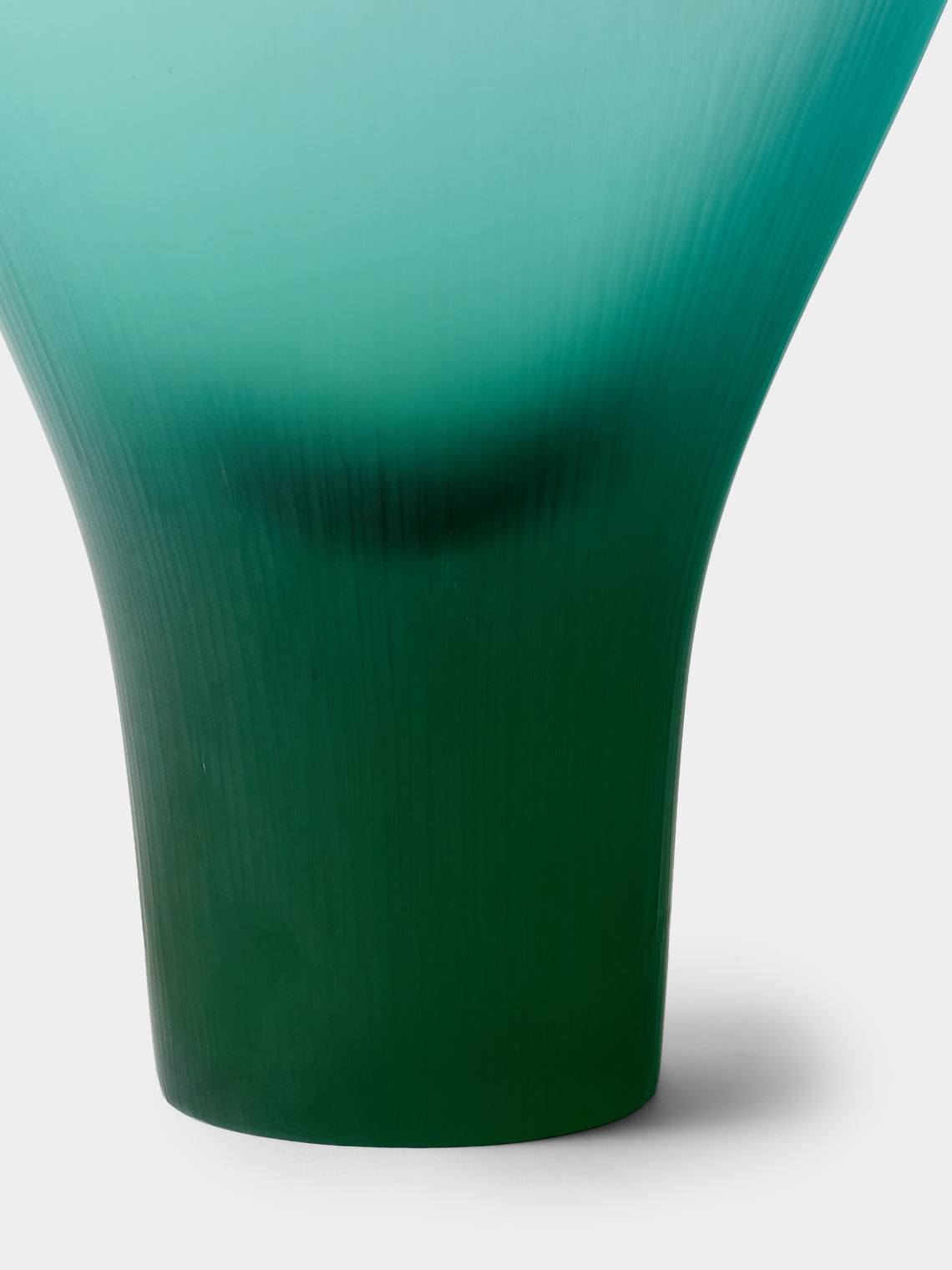 Venini - 1962 Tobia Scarpa and Ludovico Diaz de Santillana Battuti Murano Glass Vase (17.5in/45cm) - Blue - ABASK