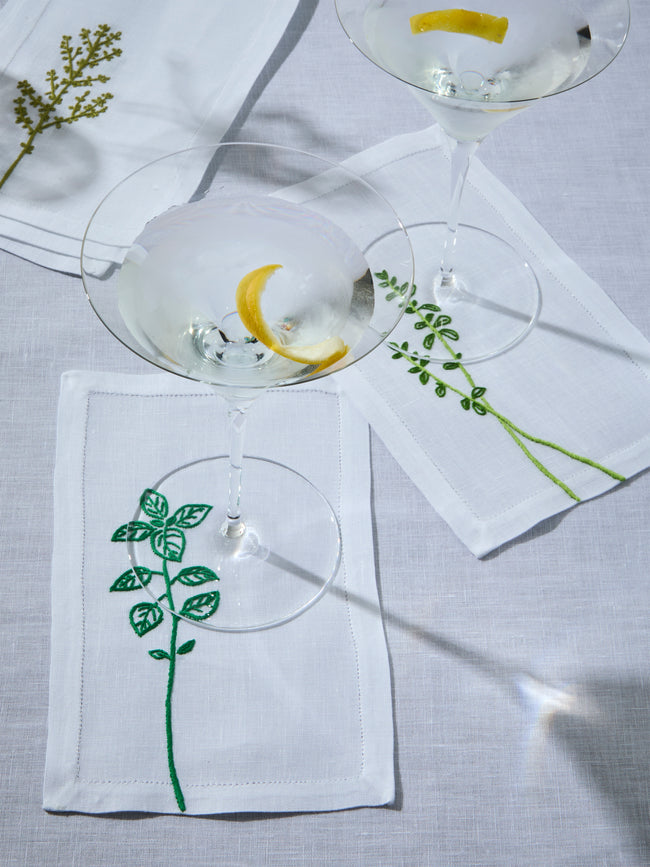 Taf Firenze - | Set of 6 | Fauna Hand-Embroidered Linen Cocktail Napkins - White - ABASK