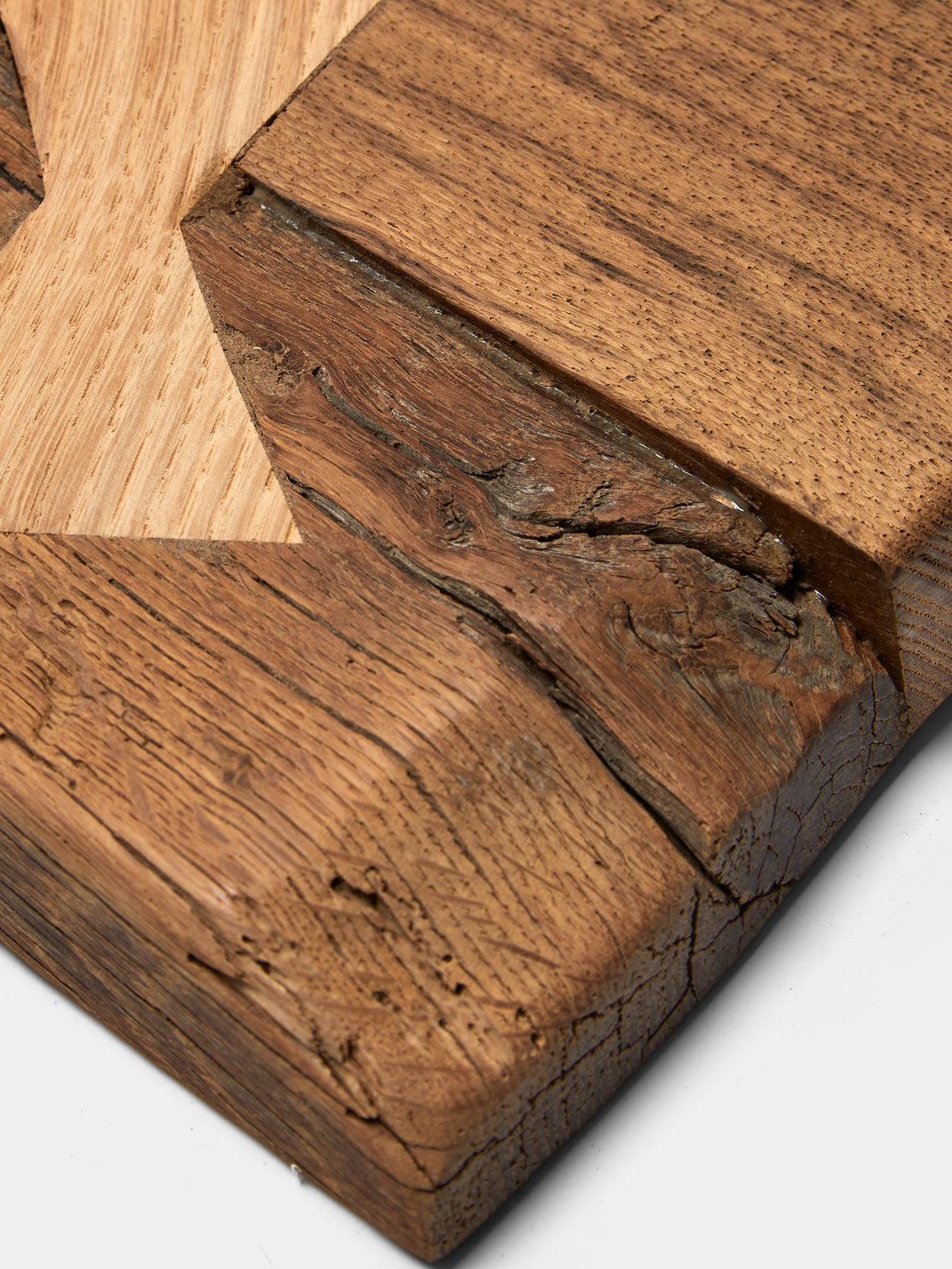 Art Brugi - Hand-Carved Antique Oak and Chestnut Serving Board - Brown - ABASK