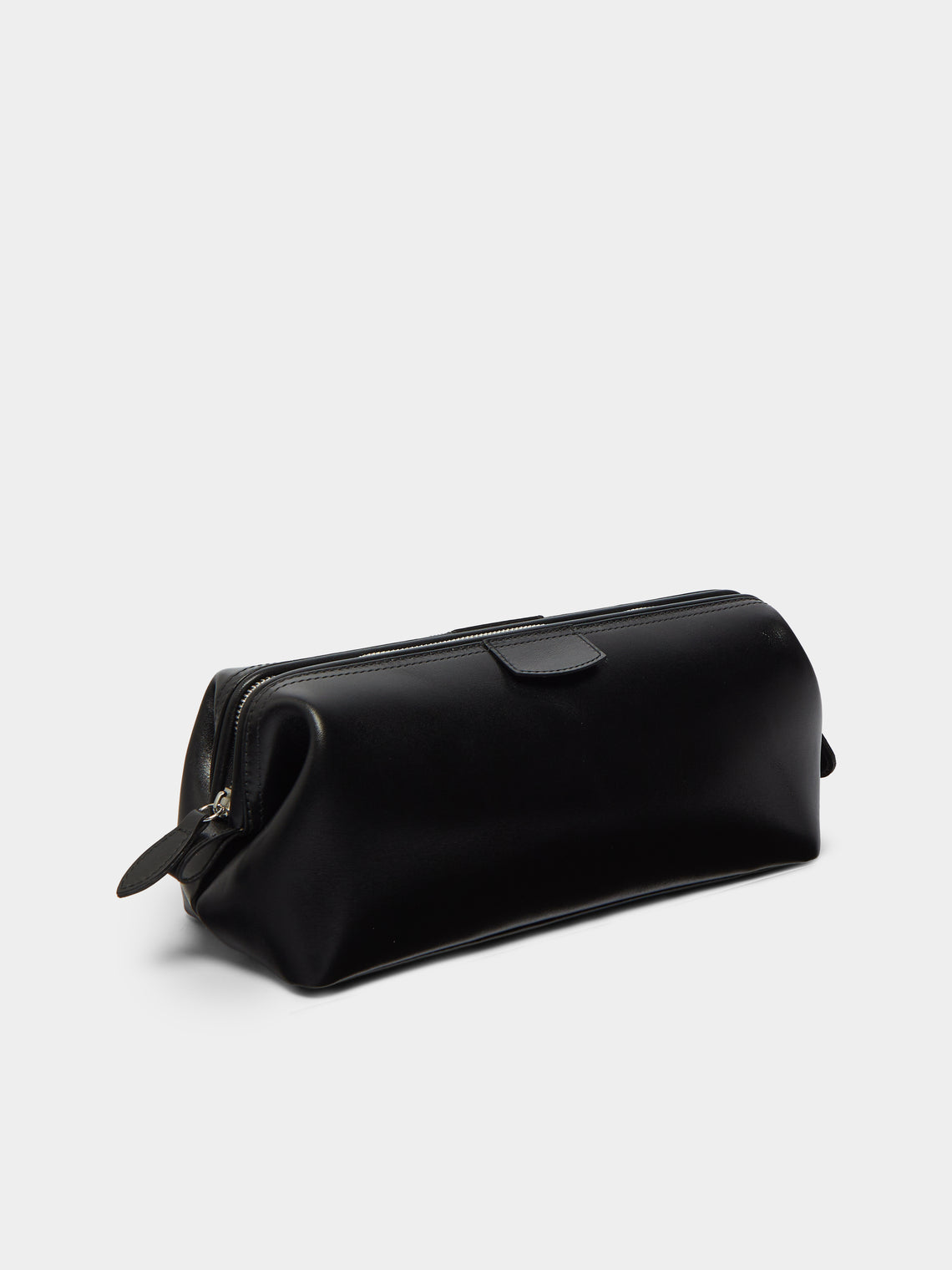 Leather Medium Wash Bag