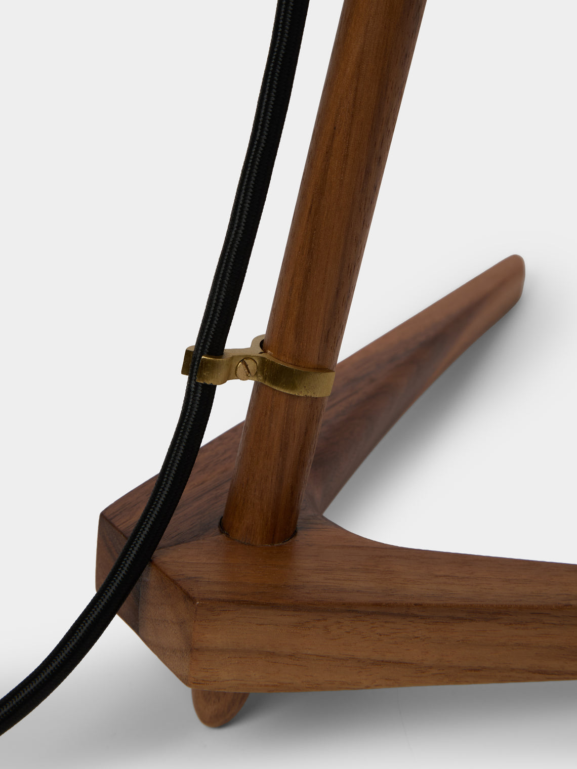 Joe Armitage - Classic Walnut Desk Lamp - Brown - ABASK