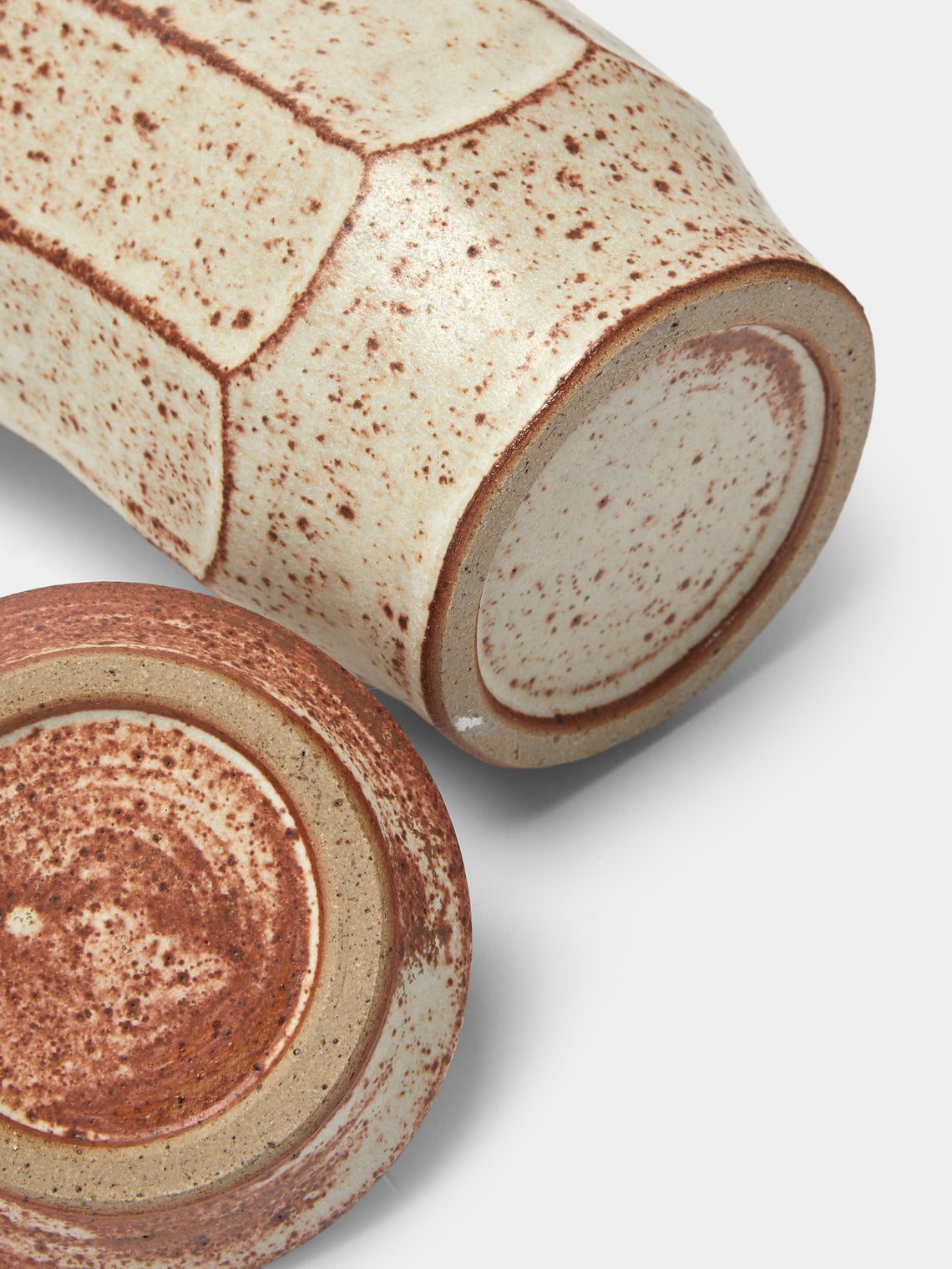 Adam Ross - Hand-Thrown Ceramic Faceted Lidded Jar - Beige - ABASK