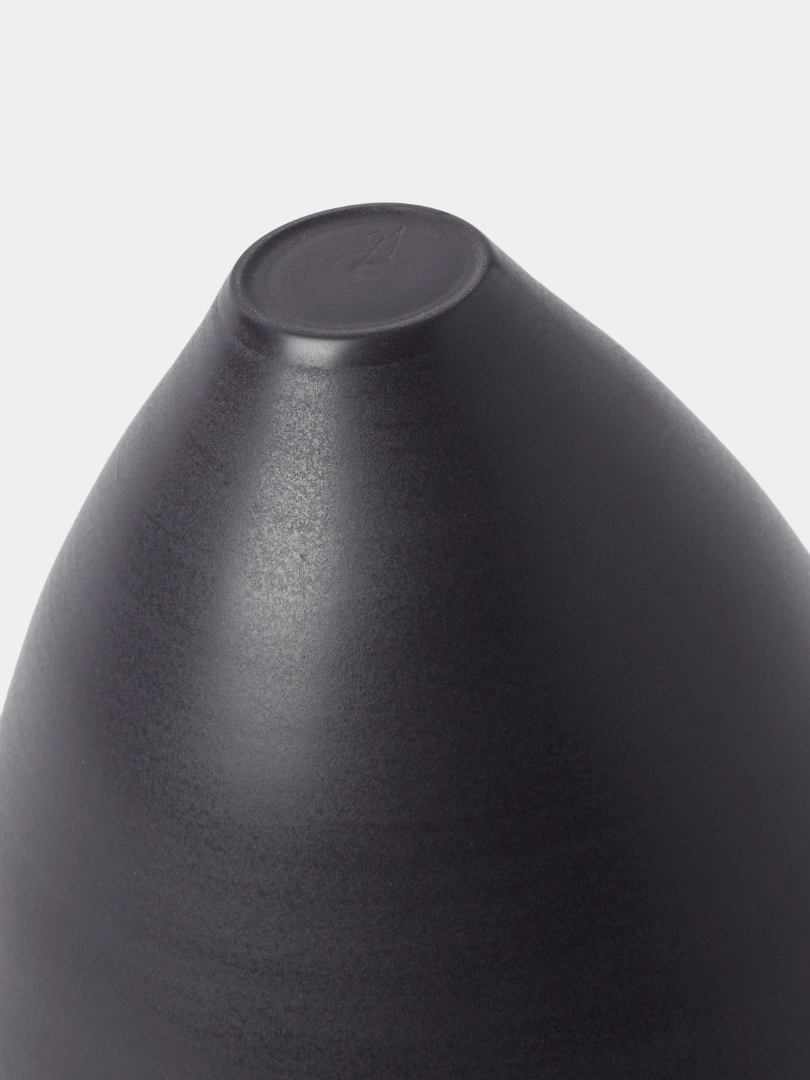 Paul James Ceramics - Fractured Reality Hand-Thrown Ceramic Bowl - Black - ABASK