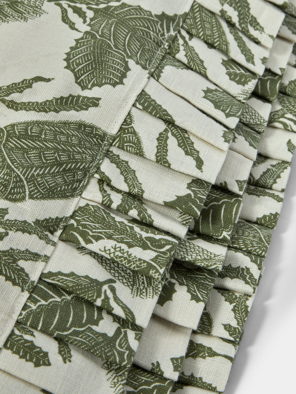 Volga Linen - Cape Botanical Linen Quilt (79in/2m) - Multiple - ABASK
