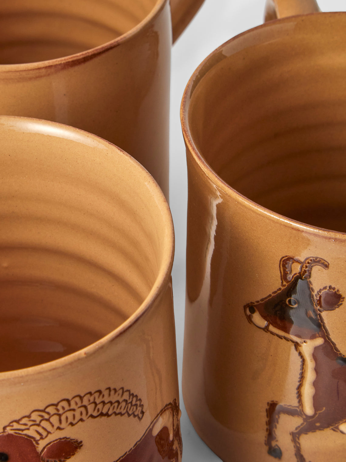 Poterie d’Évires - Animals Hand-Painted Ceramic Mugs (Set of 4) - Cream - ABASK