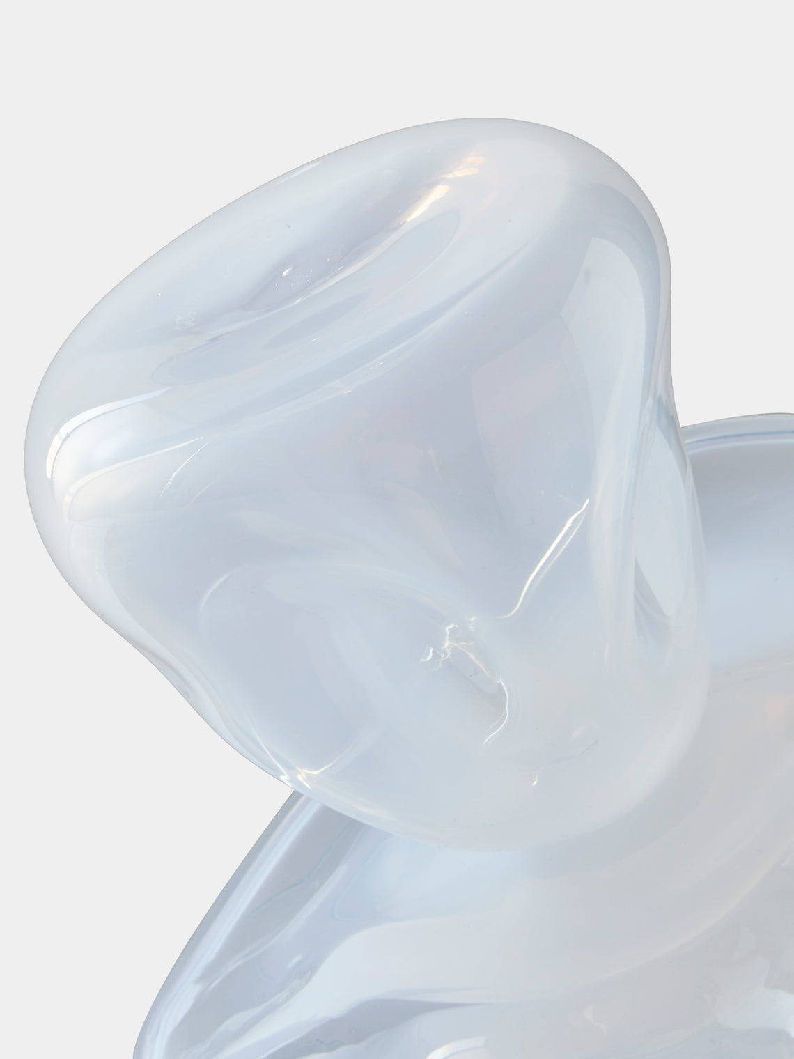 Oog Objects - 1 Hand-Blown Glass Vase (9in/23.5cm) - White - ABASK
