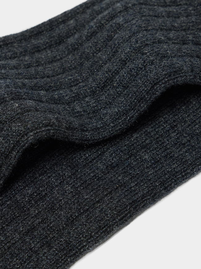 Maria La Rosa - Women's One Cashmere Mid-Calf Socks | One Size - Dark Gray - ABASK