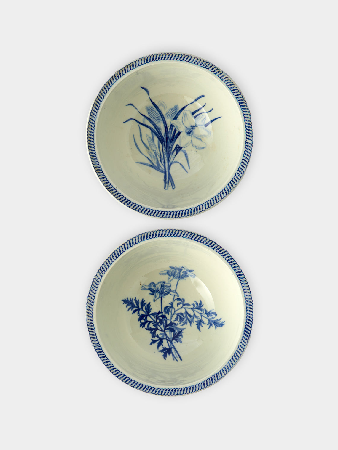 Antique and Vintage - 1805-1815 Wedgwood Ceramic Ice Pails (Set of 2) - White - ABASK