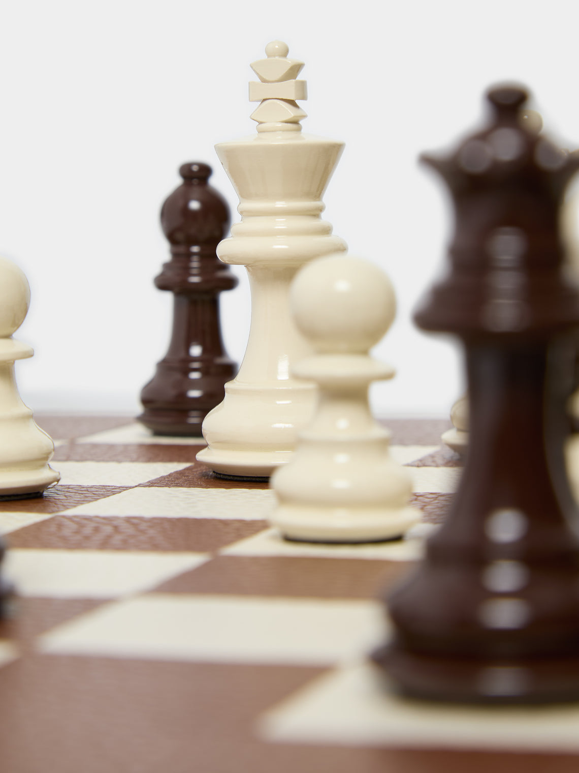 Hector Saxe - Leather Chess Set - Brown - ABASK