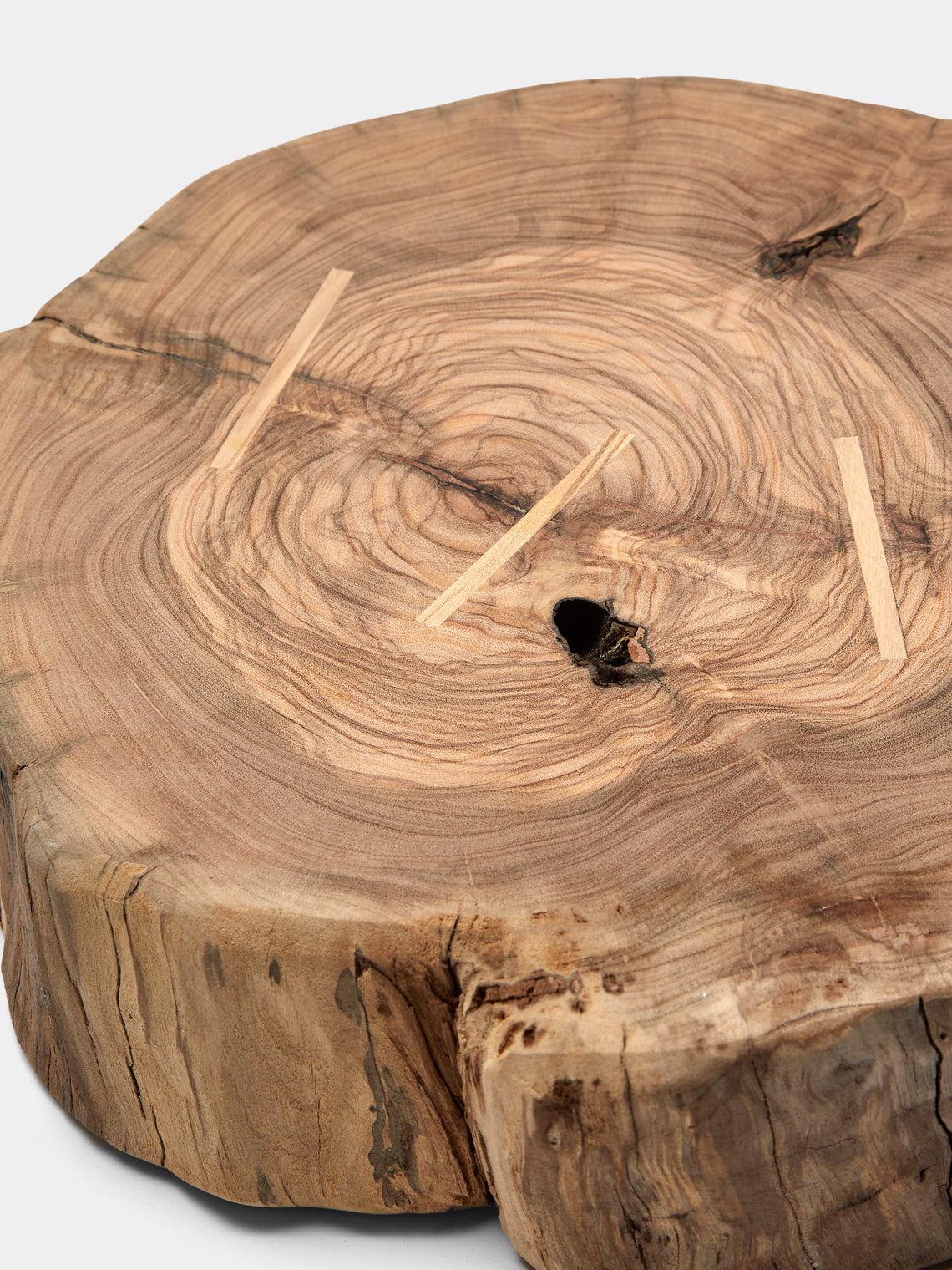 Art Brugi - Hand-Carved Olivewood Cheese Board - Brown - ABASK