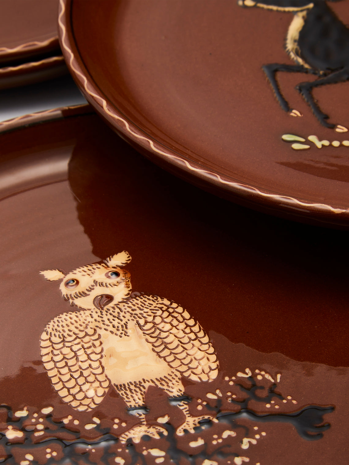 Poterie d’Évires - Animals Hand-Painted Ceramic Dinner Plates (Set of 6) - Light brown - ABASK