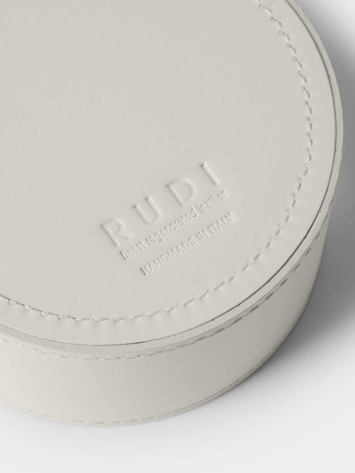 RUDI - | Set of 12 | Acquerello Leather Coasters with Holder - White - ABASK