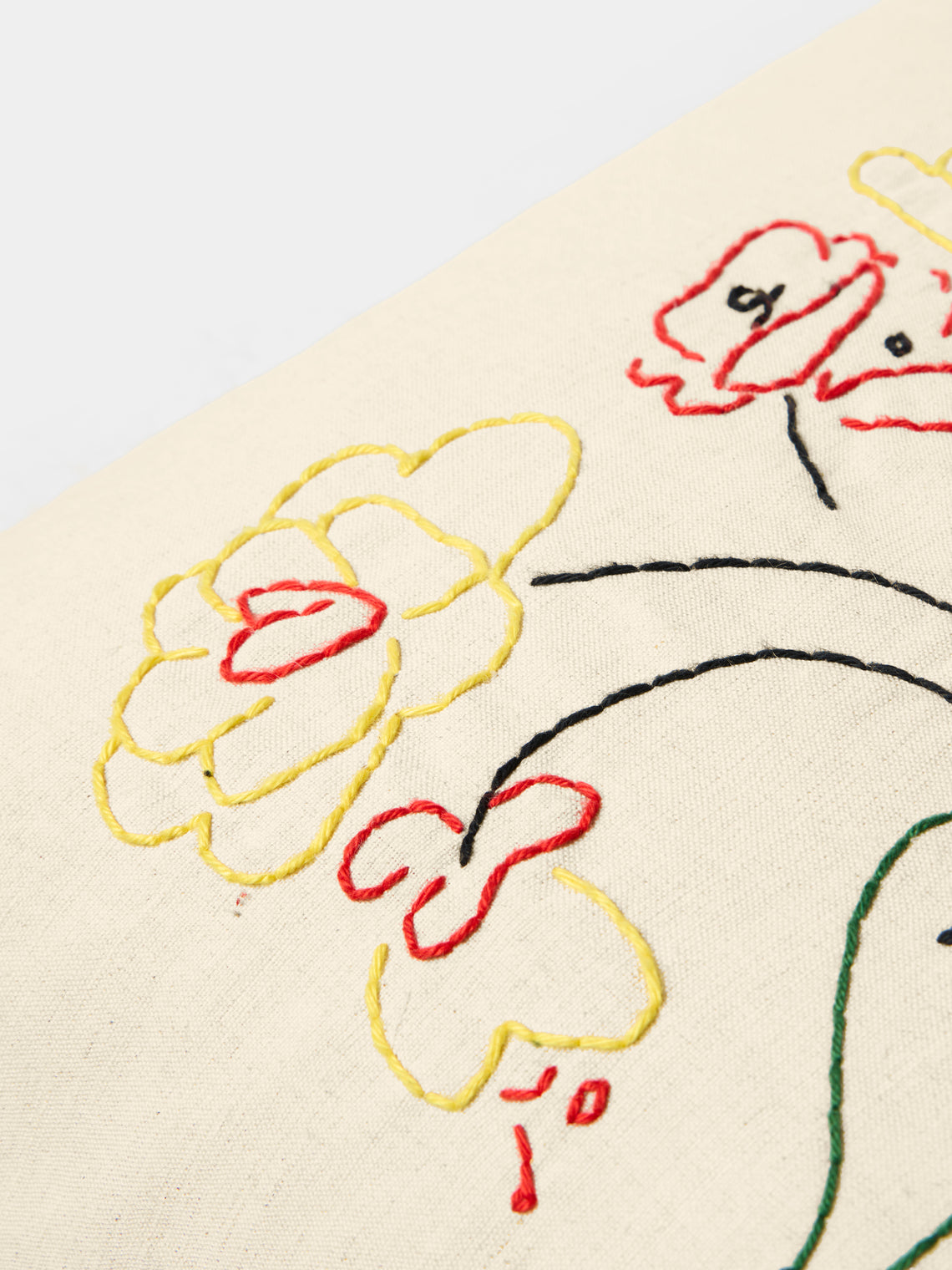 Oeuvres Sensibles - Vase Hand-Embroidered Cotton and Hemp Linen Cushion (15.5in/40cm) - Cream - ABASK