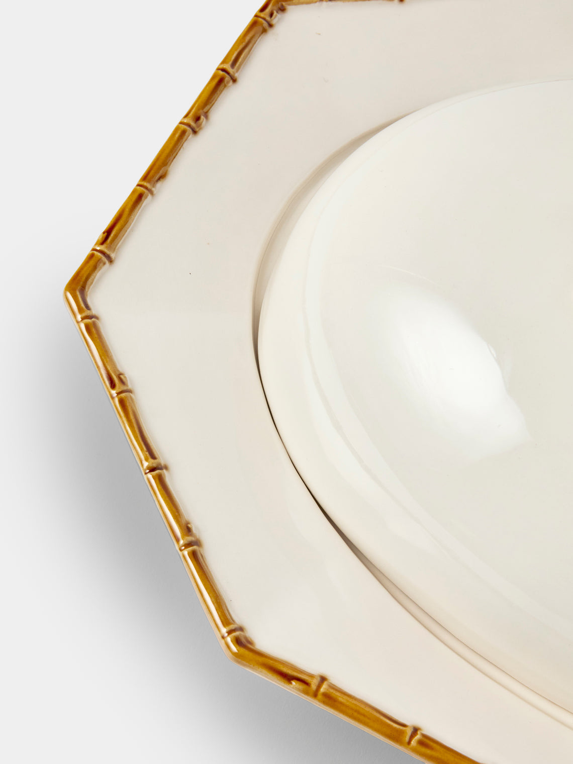 Verdolini - Bamboo Hand-Painted Ceramic Lidded Serving Platter - White - ABASK