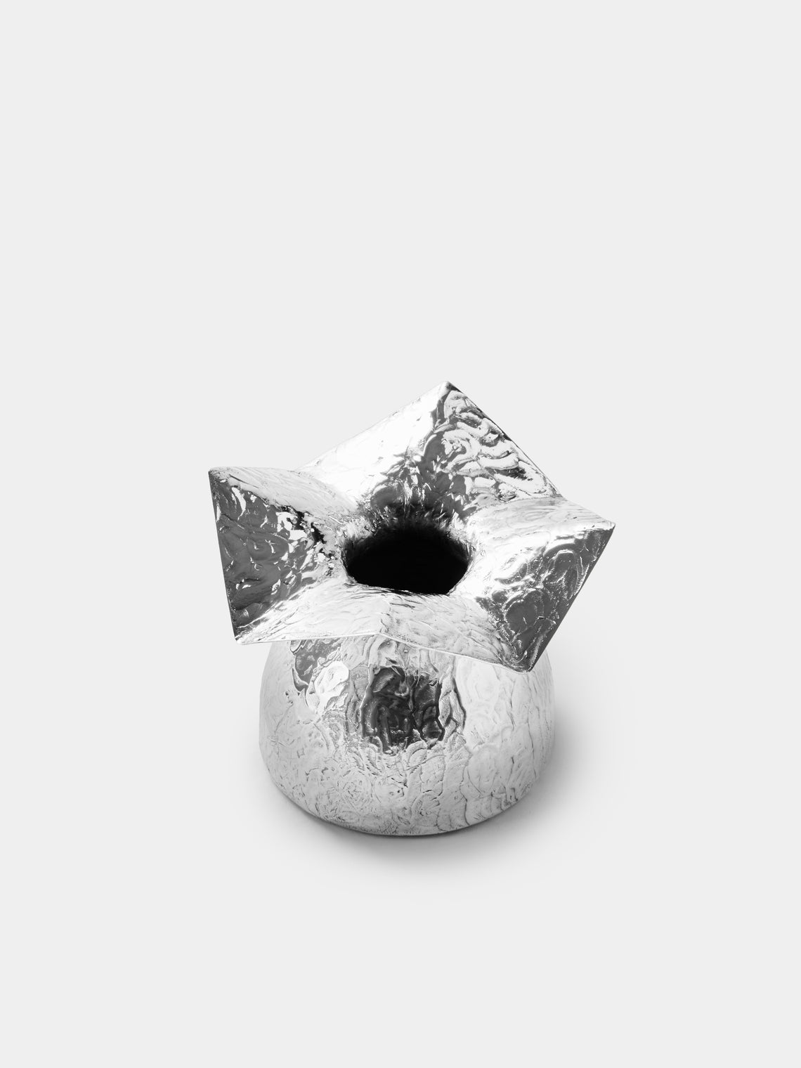 San Lorenzo - 1993 Afra and Tobia Scarpa Cartoccio Sterling Silver Vase (4.5in/11cm) - Silver - ABASK