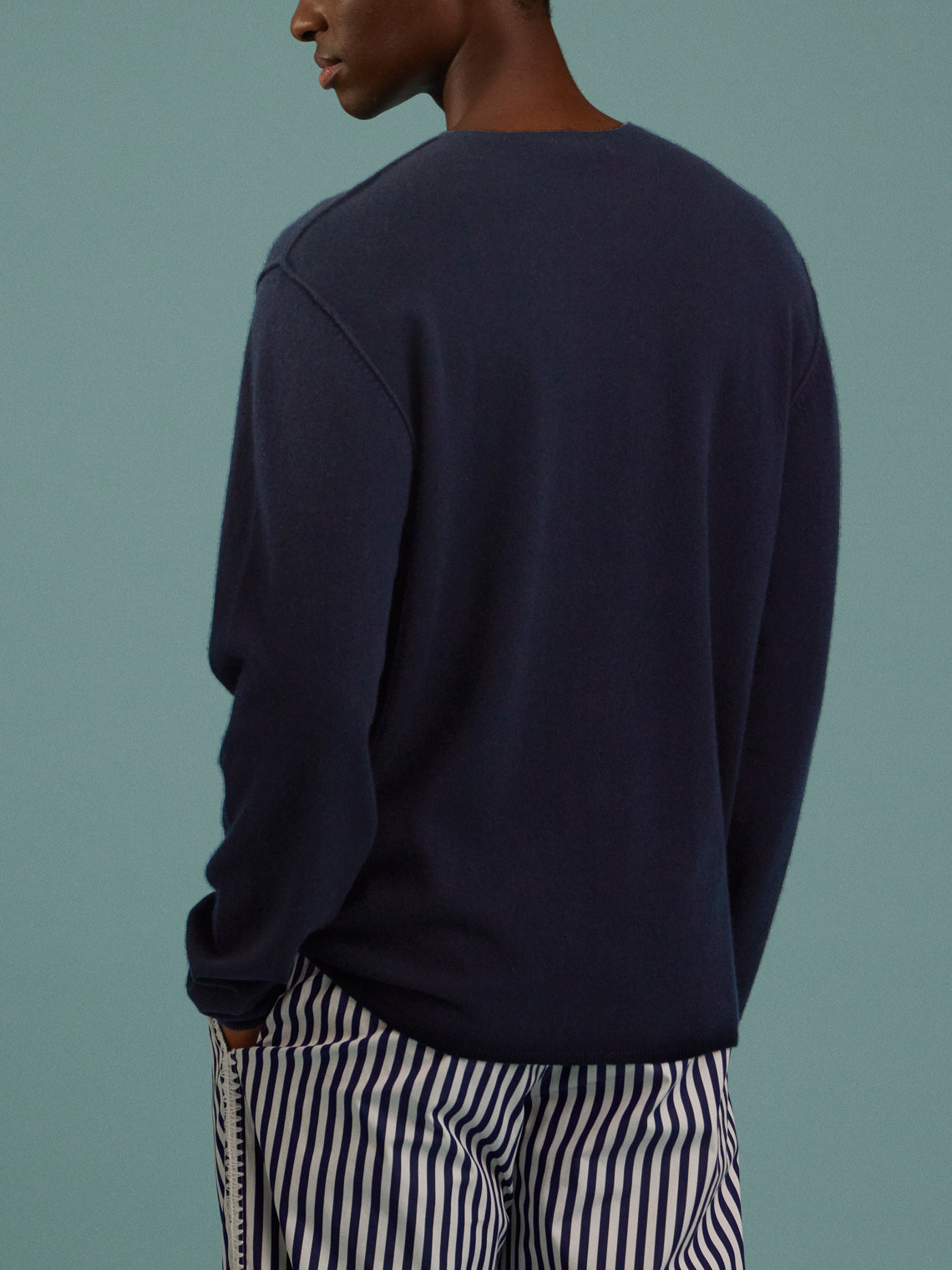 Frenckenberger - Cashmere R-Neck Boyfriend Sweater - Navy - ABASK