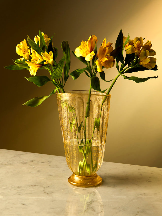 Antique and Vintage - 1960s Barovier & Toso Murano Glass Vase (9in/23cm) - Gold - ABASK