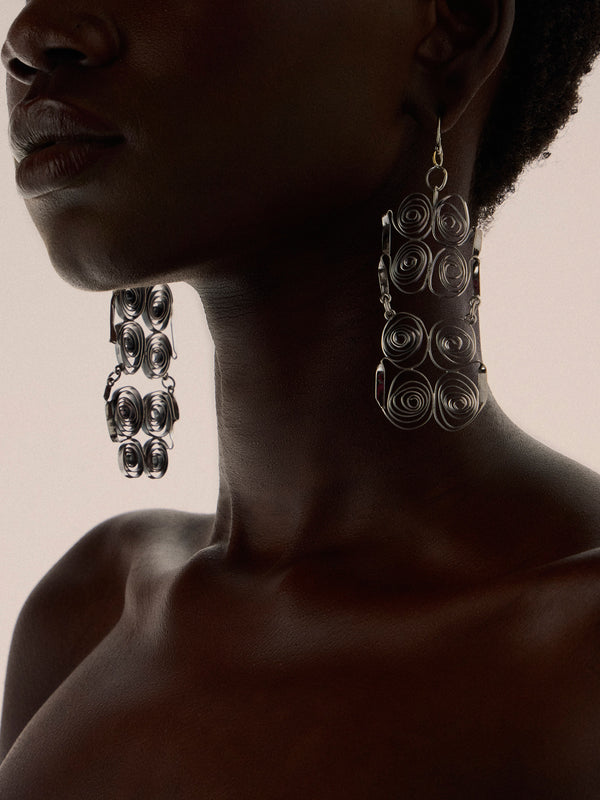 Mahnaz Collection - Vintage 1968 Liisa Vitali Sterling Silver Hook Earrings - Silver - ABASK