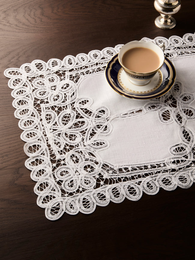 Rolane du Dreuih Creations - Lacework Linen Large Oblong Placemats (Set of 4) - Ivory - ABASK