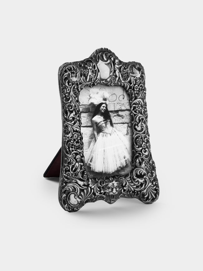 Antique and Vintage - 1899 British Chester Sterling Silver Photo Frame (4x6") - Silver - ABASK - 