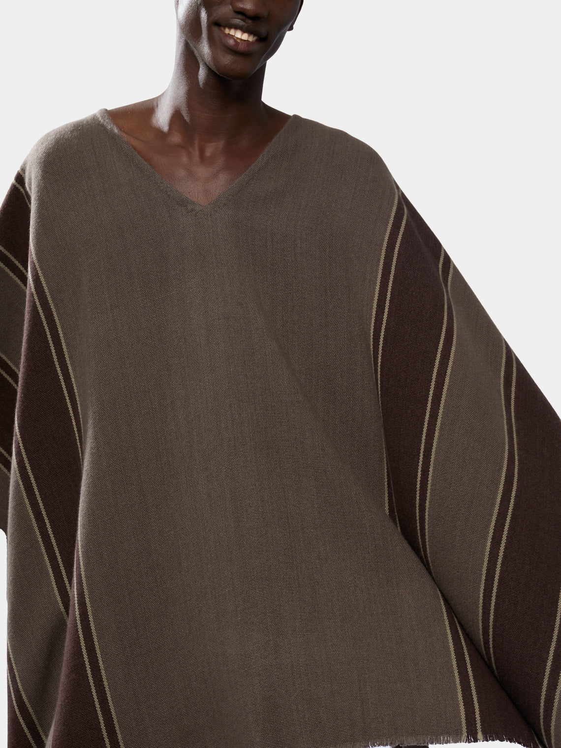 Denis Colomb - Men's Cashmere Asymmetric Poncho | One Size - Gray - ABASK