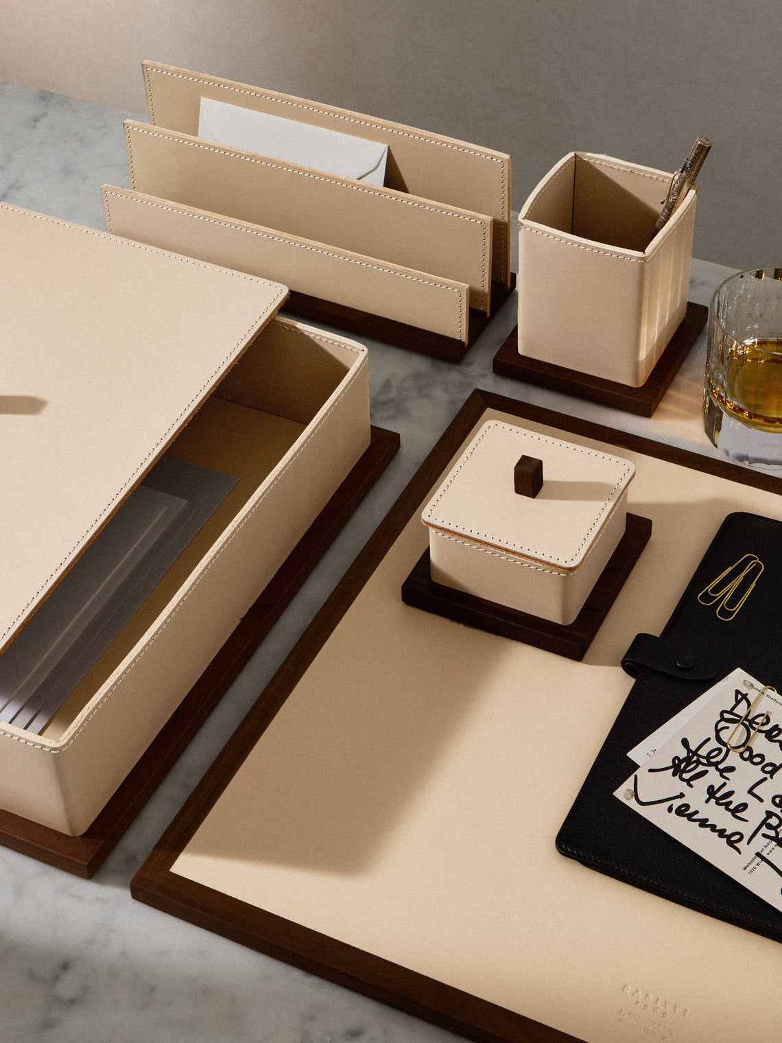 Rabitti 1969 - Pienza Leather Desk Set - Gray - ABASK