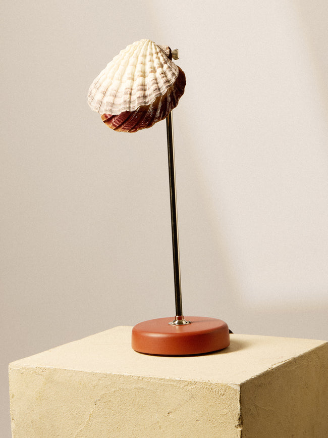 Tennant New York - Lavender Lion's Paw and Shell Table Lamp - Multiple - ABASK
