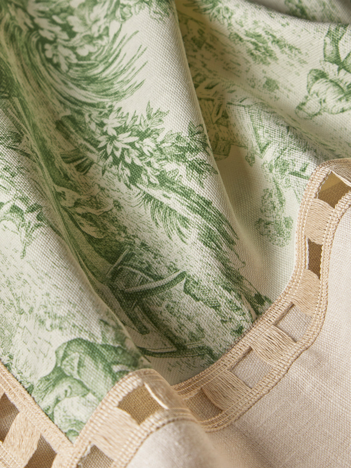 Borgo delle Tovaglie - Riviera Toile de Jouy Linen Square Tablecloth - Green - ABASK