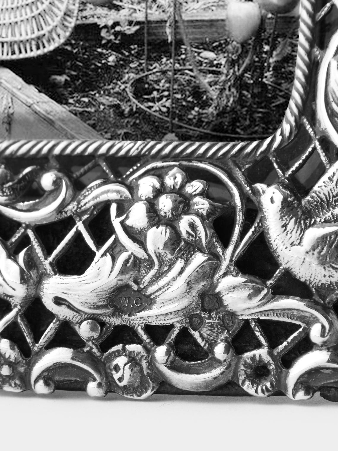 Antique and Vintage - 1900s Sterling Silver Photo Frame - Silver - ABASK